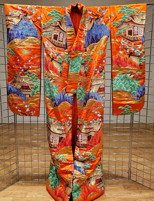 Japanese Silk Brocade Embroidery Ceremonial Kimono 1987, 54” x 72”, Late 20th Century, Japan, @thepersianknot, SKU 1987