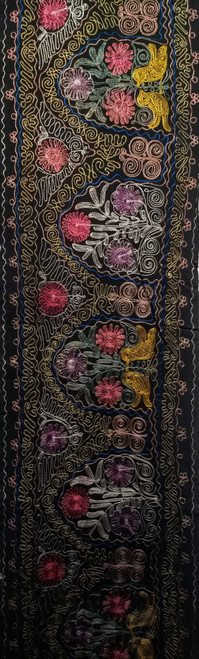 Vintage Uzbek Suzani Silk Embroidery | Handcrafted Central Asia