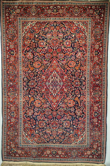 Antique Persian Kashan Rug | Floral Medallion