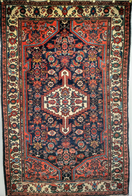 Vintage Persian Bakhtiari Area Rug, Hand-Knotted Wool, 1940s, The Persian Knot Gallery, SKU 1036