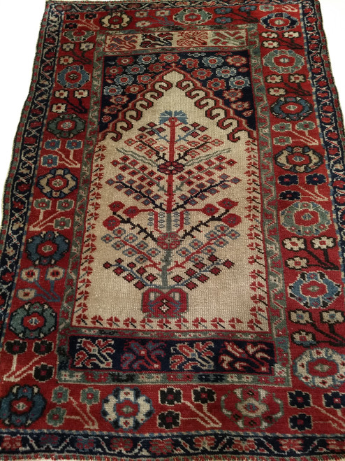 Turkish Prayer 1852, 3’ 2” x 4’ 8”, 1st Quarter of the 1900s Turkish Prayer 1852, 3’ 2” x 4’ 8”, 1st Quarter of the 1900s