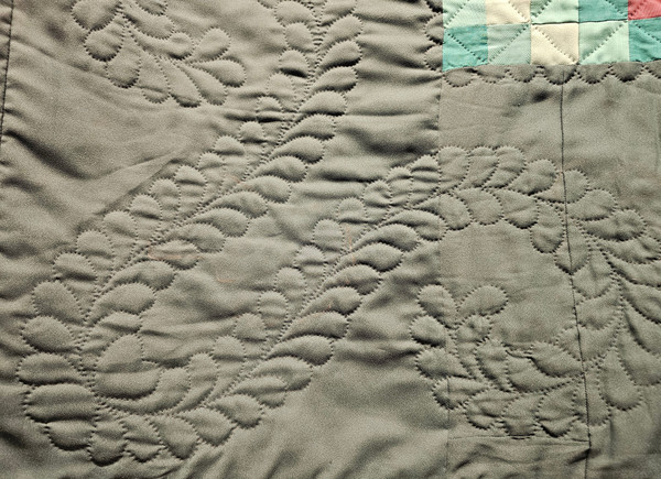 Early 20th Century American Amish “Sunshine and Shadows” Quilt,  @thepersianknot  , SKU 2101