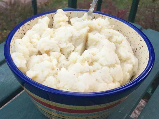 Garlic cauliflower mashers are delicious and nutritious.