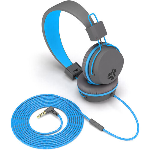 Foldable wired headphones