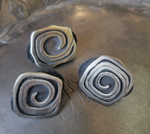 JUL-Ainu Spiral Stud Buttons - Set of 3 in a Re-usable Tin