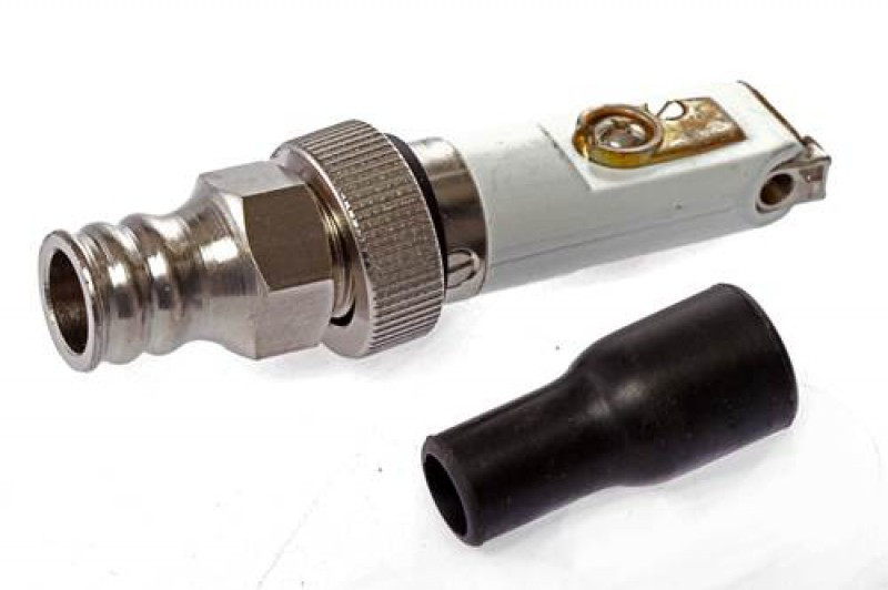 IMPA 563881 ITALIAN CARGO PLUG 220V 3 POL. UNAV 1437