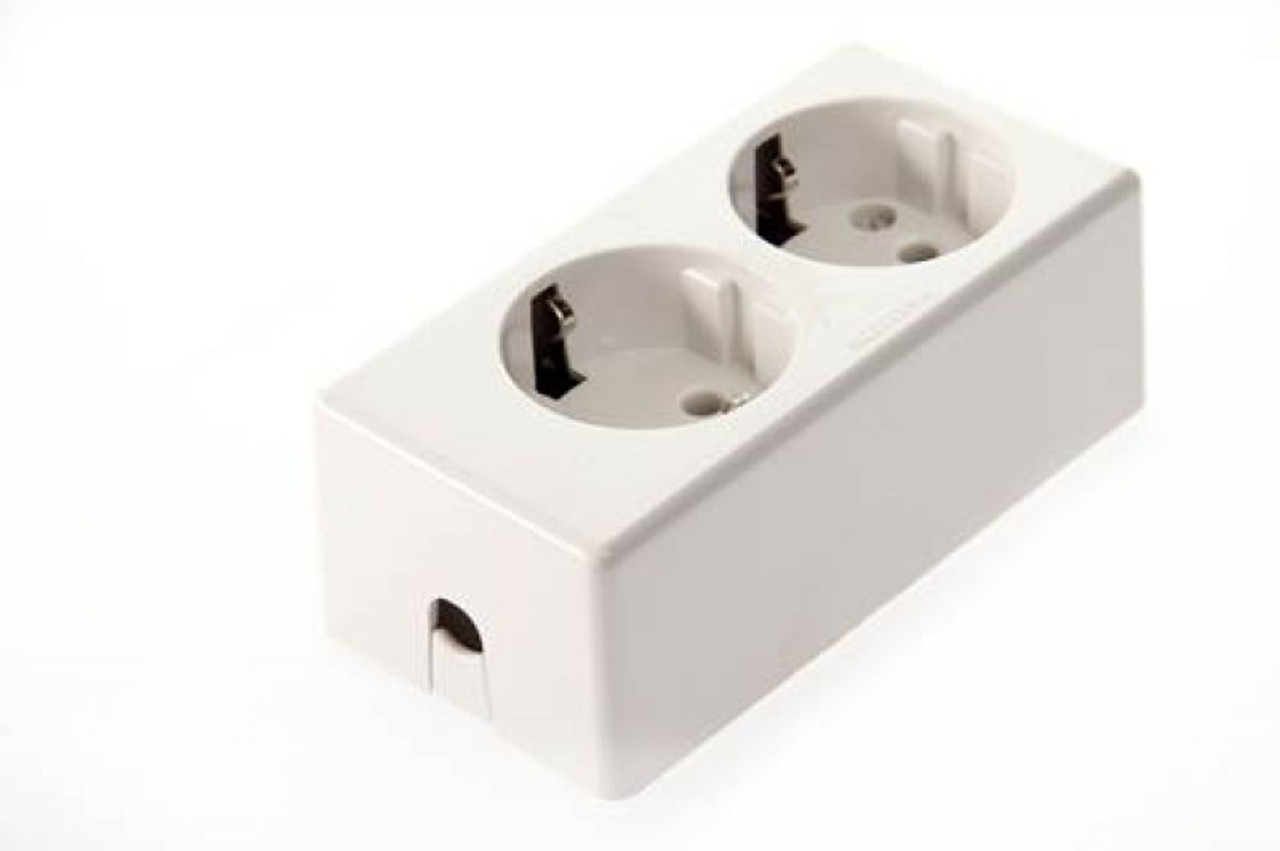 IMPA 550273 SURFACE SOCKET WITH EARTH FOR 2 PLUGS