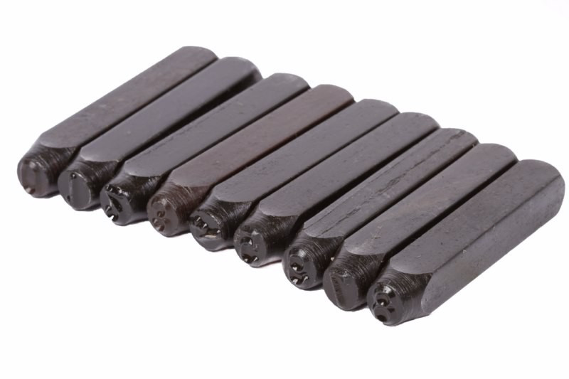 IMPA 613119 FIGURE SET STEEL 9'S 3MM