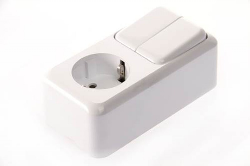 IMPA 550338 COMBINATION SOCKET/SWITCH SERIE+ EARTH
