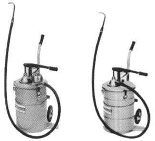 IMPA 617537 Oil bucket pump hand operated - 20 ltr - 40cc Yamada