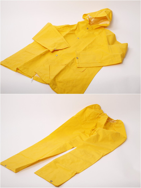 IMPA 190437 RAIN SUIT YELLOW WITH HOOD SIZE L