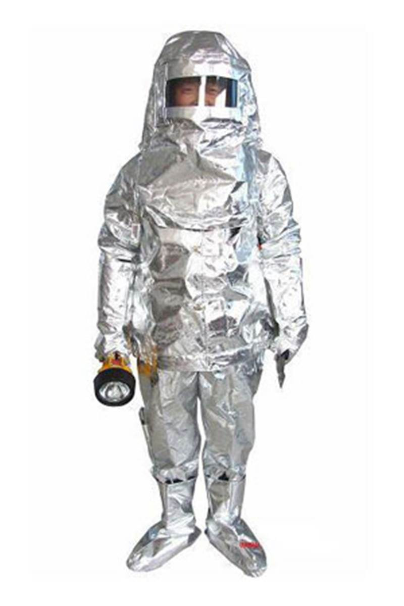 IMPA 330911 FIREMAN'S OUTFIT