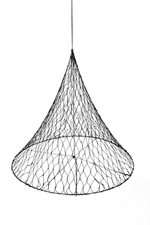 IMPA 370585 DAY SIGNAL DIAMOND SHAPE NET FOLDING TYPE 120x60cms.