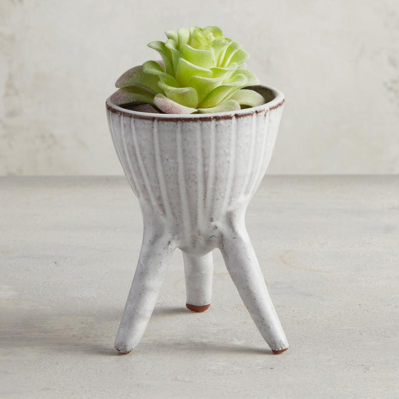 3 Legged Vase - [Consumer]47th & Main