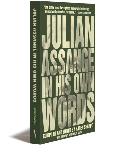 Julian Assange In His Own Words - Paperback