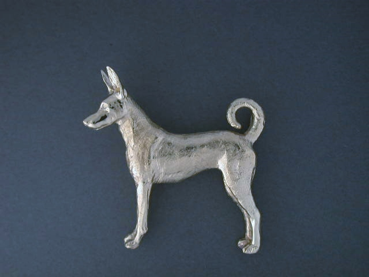 American Dingo pendant