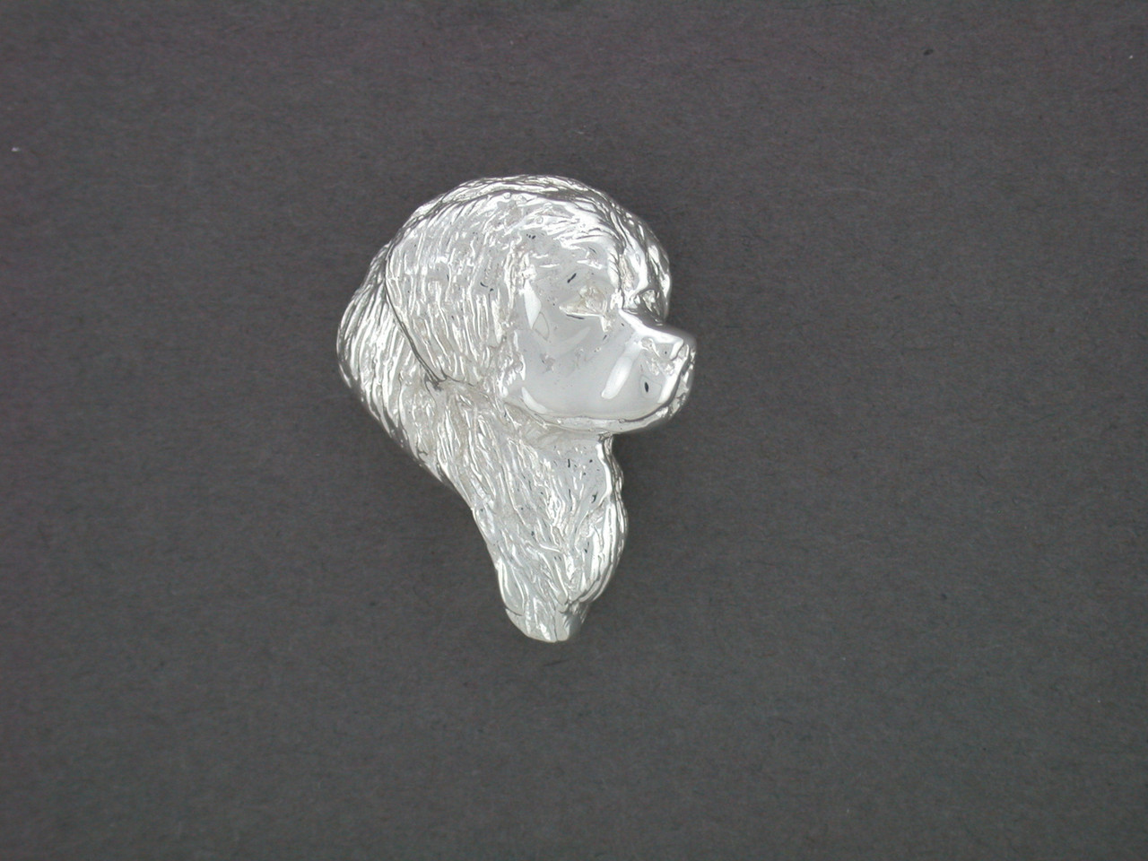 Tibetan Mastiff Head Med R Pendant