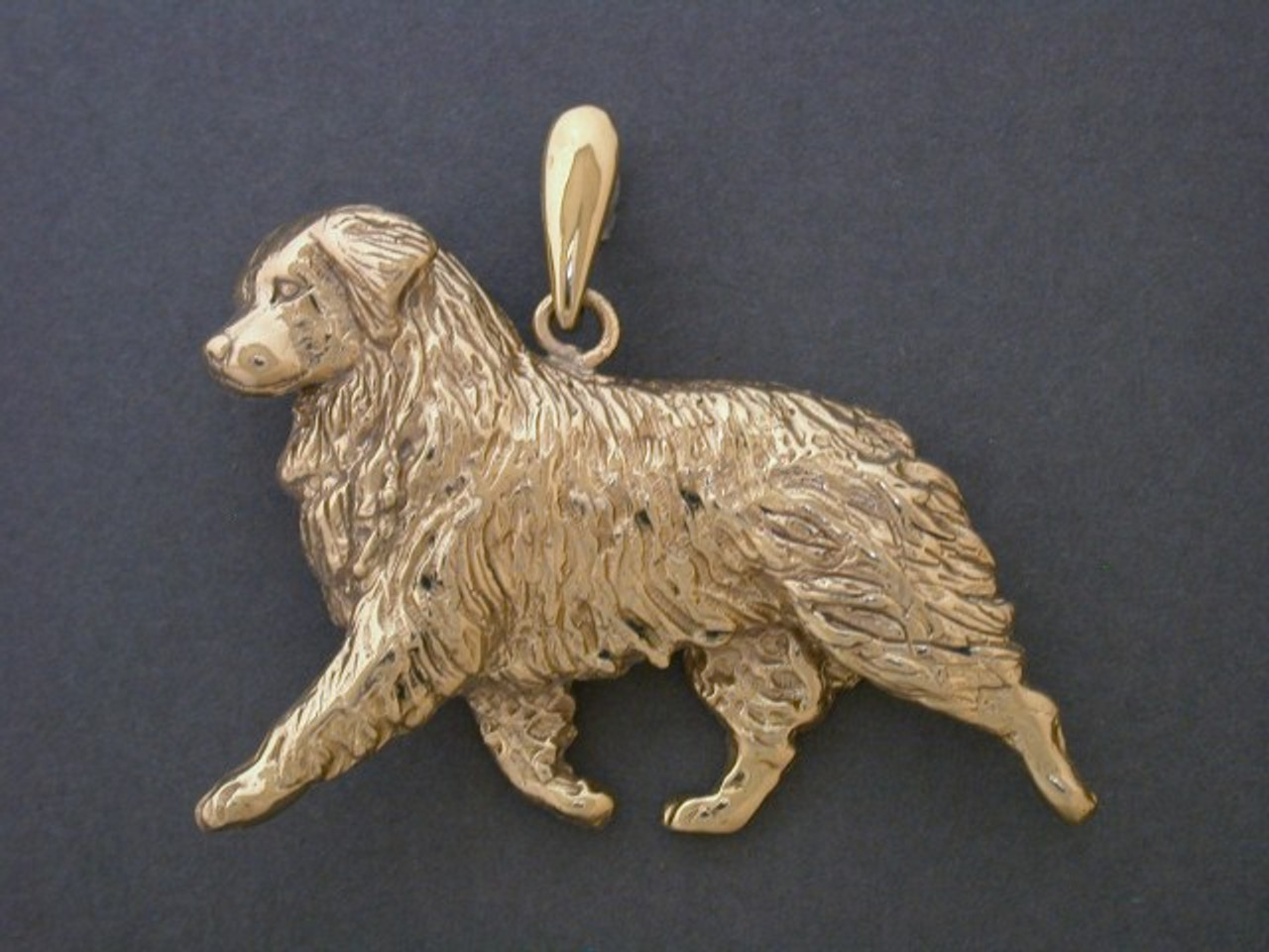 AUSTRALIAN SHEPHERD PENDANT