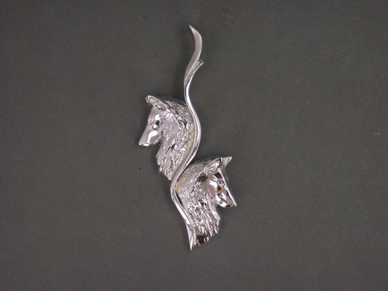 Frame Snake  Dbl W Dbl Belgian Heads Silver Pendant