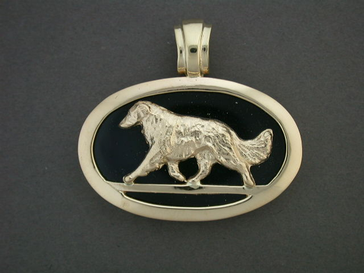 Frame Oval Slim With Borzoi Pendant