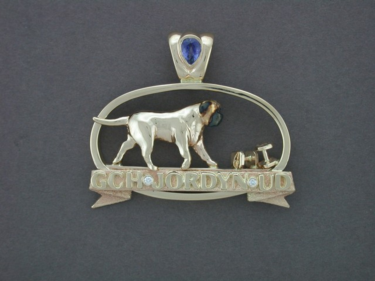 Frame Oval With Bullmastiff Pendant