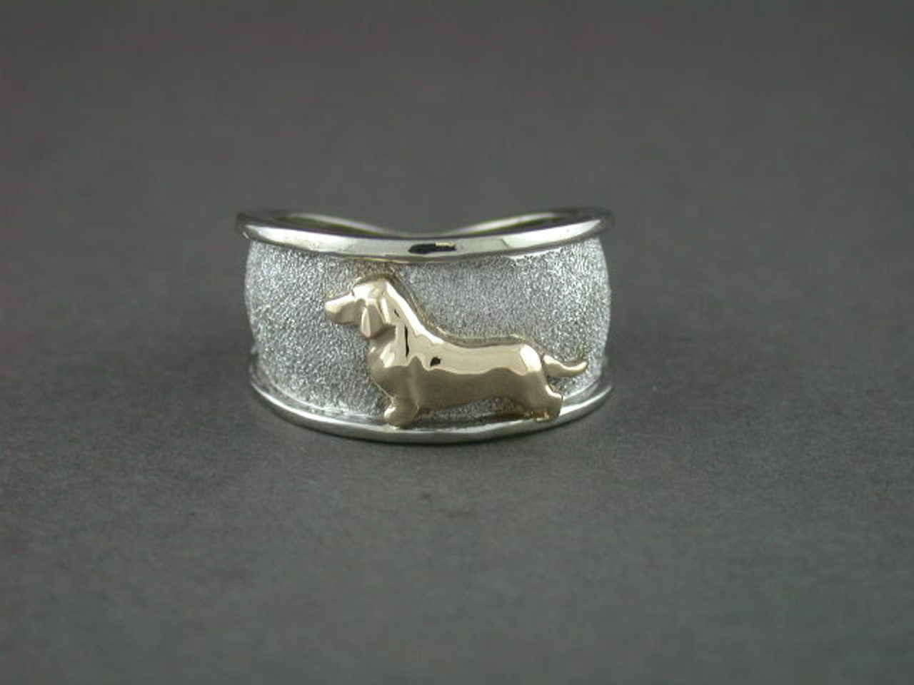 Ring C Band Tapered Rim Wide With Dachshund