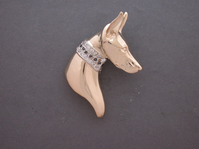 Doberman Head Long Neck Lrg R (Slerp) W Diamond Collar Pendant