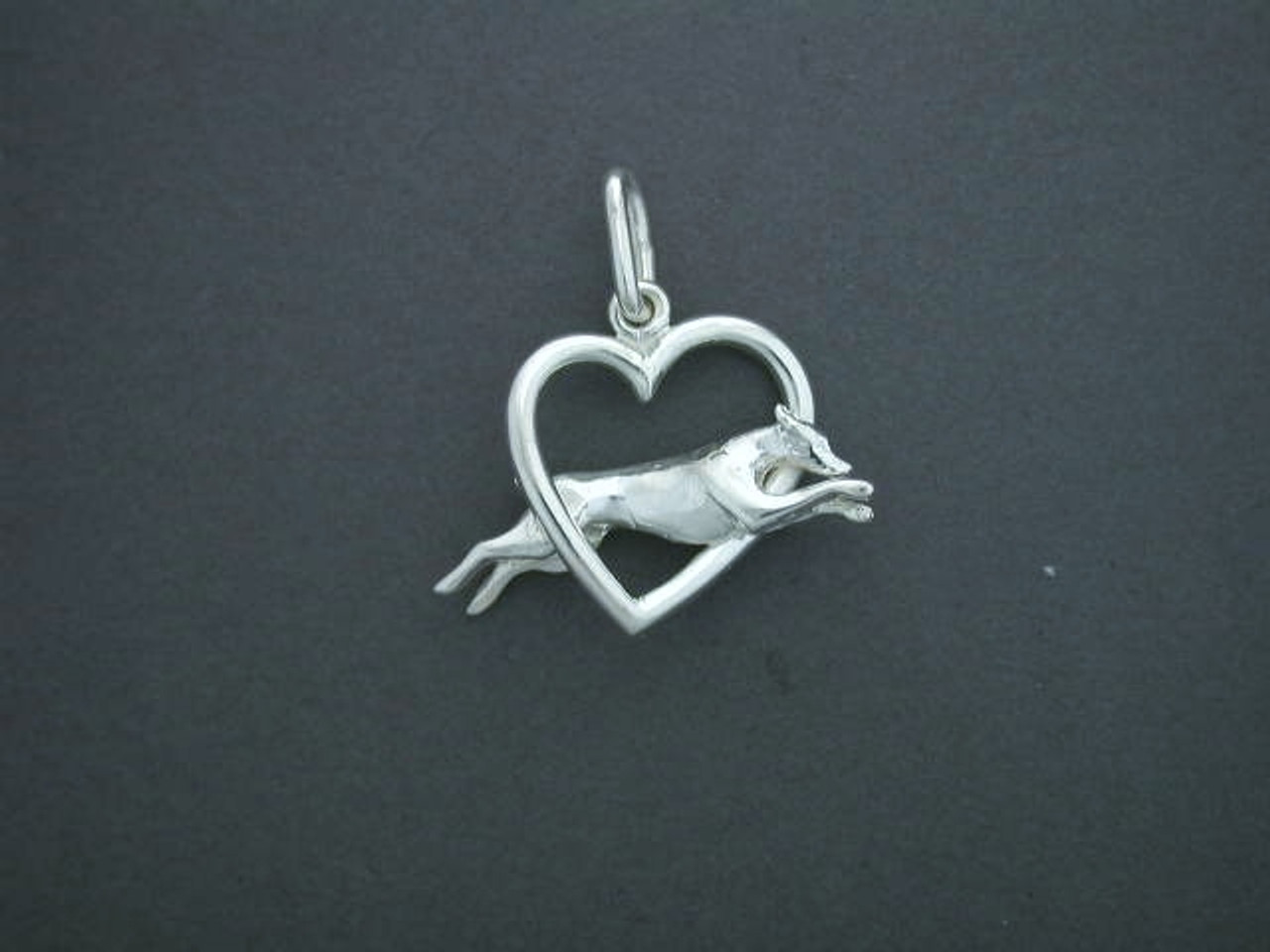 Frame Heart Open Wire With Doberman Pendant