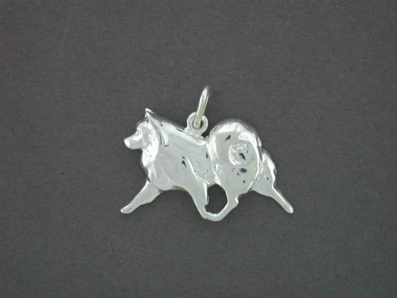 American Eskimo Full Body Gaiting Med Pendant