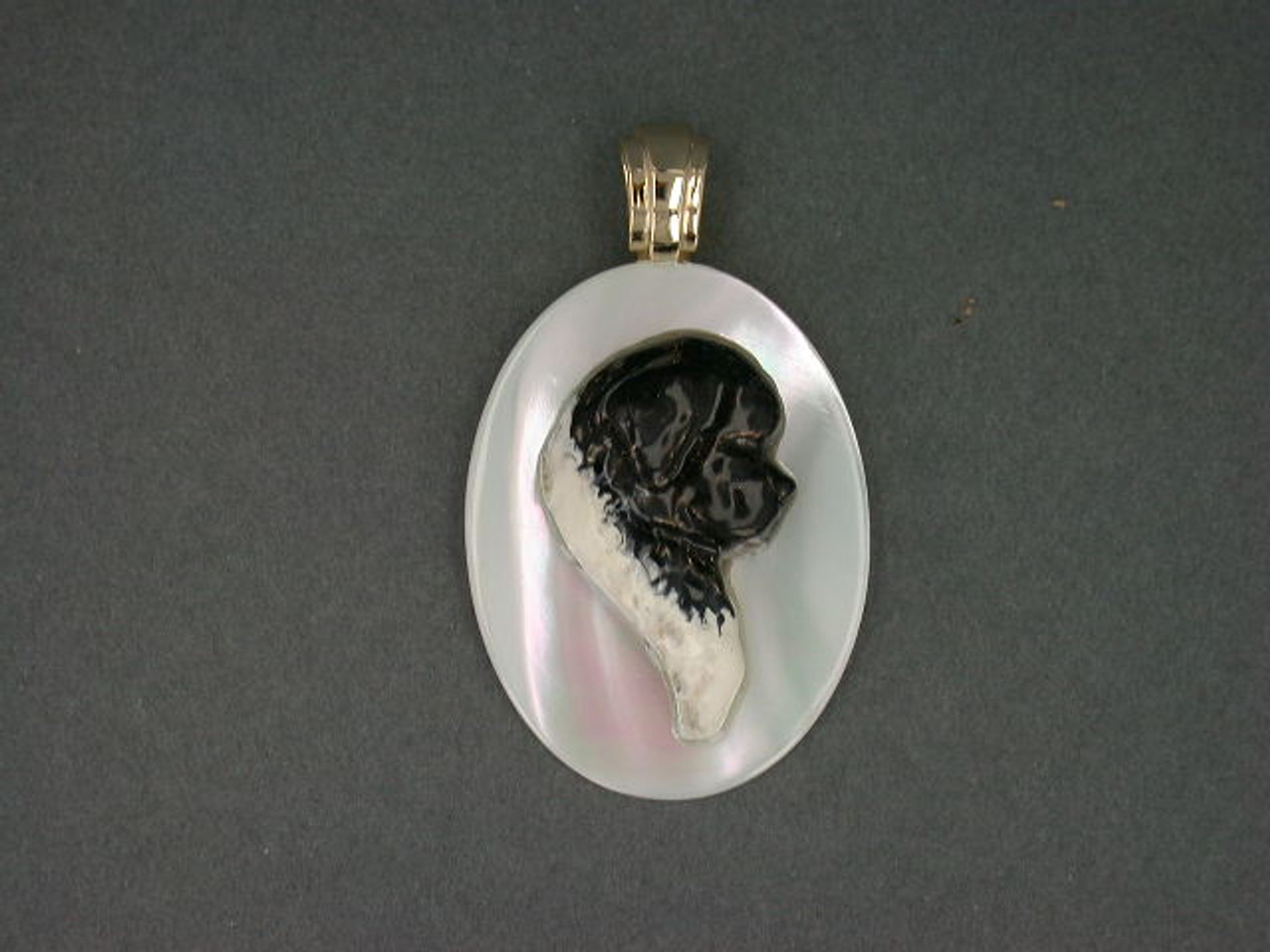 Frame Mother Of Pearl W Newfoundland Head Pendant