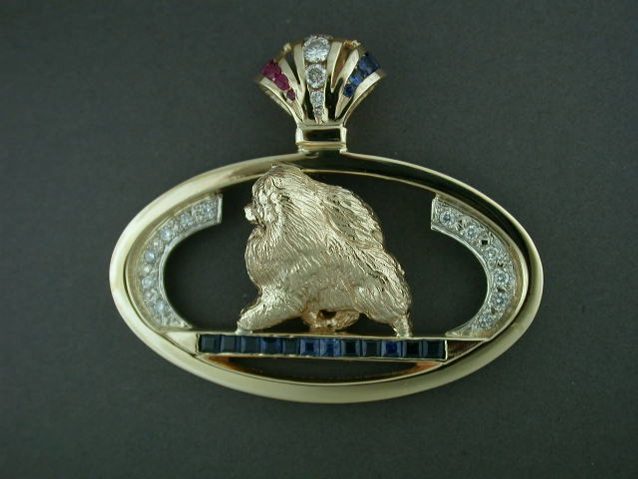 Frame Oval W Stones Pomeranian Pendant