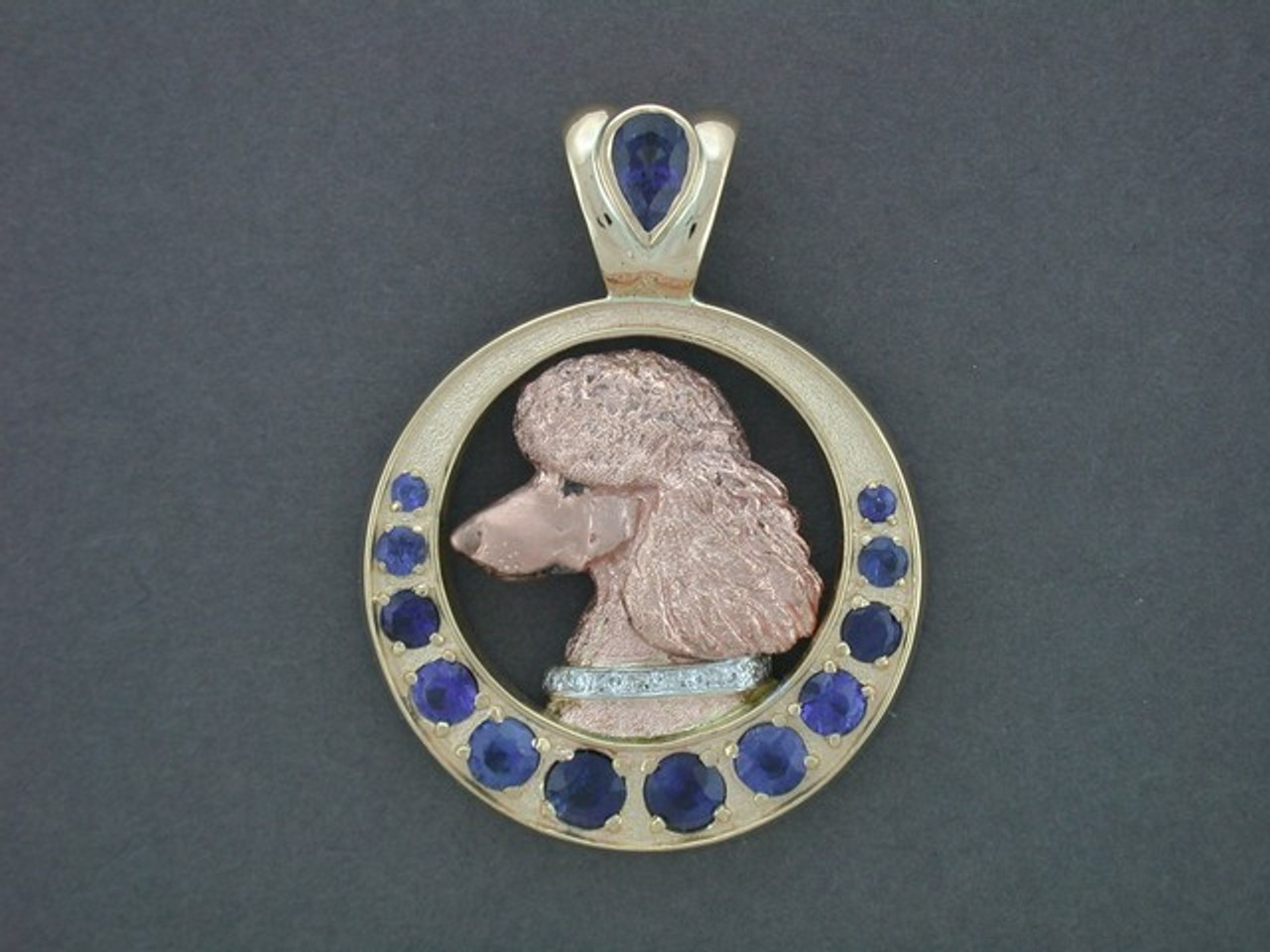 Frame Circle 12 Holes With Poodle Pendant