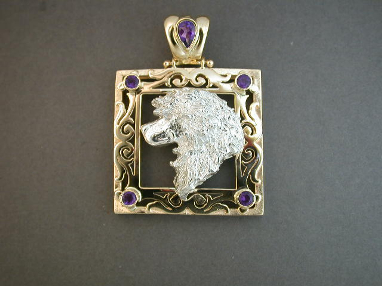 Frame Antique W Ortuguese Water Dog Pendant