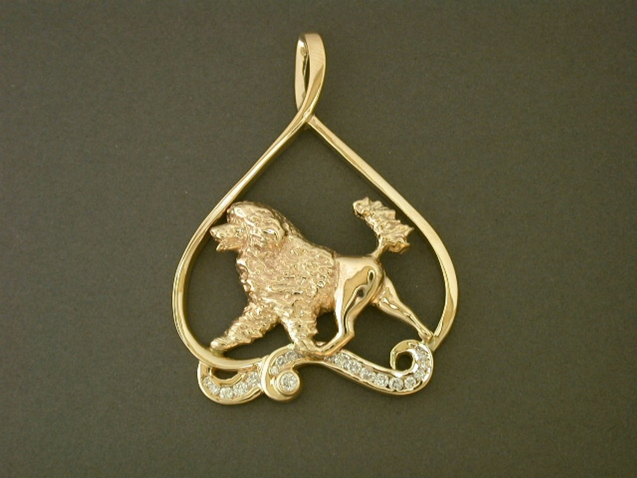 Frame Mari With Portuguese Water Dog Pendant