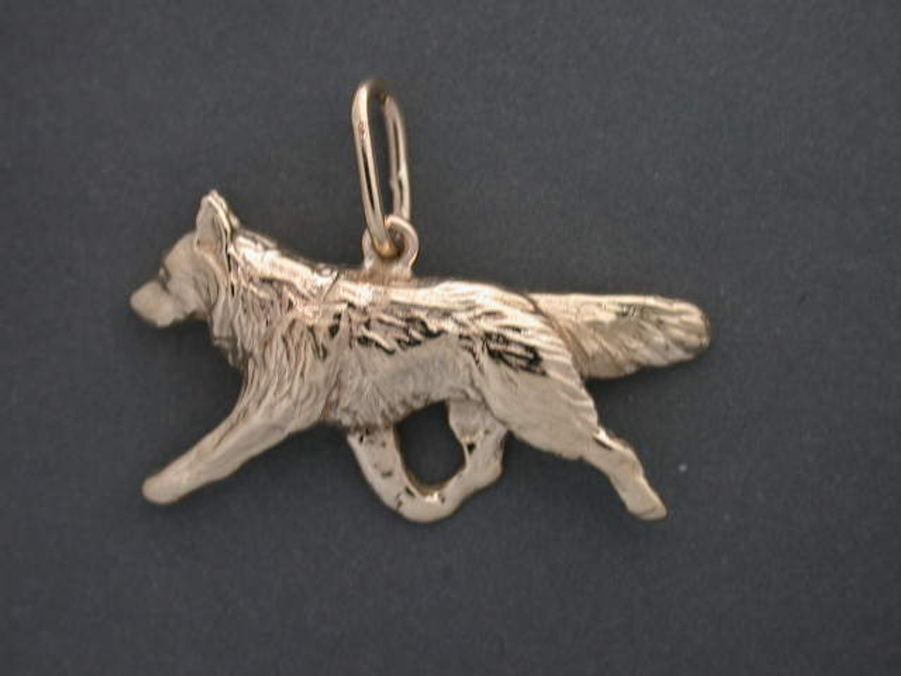 Siberian Husky Full Body Gating L Pendant