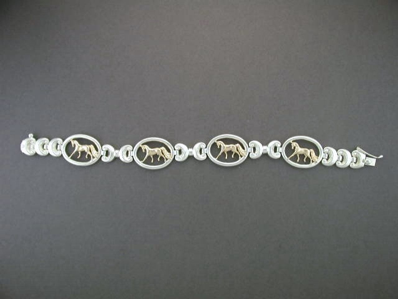 Bracelet Antique Oval With Arabian Horse