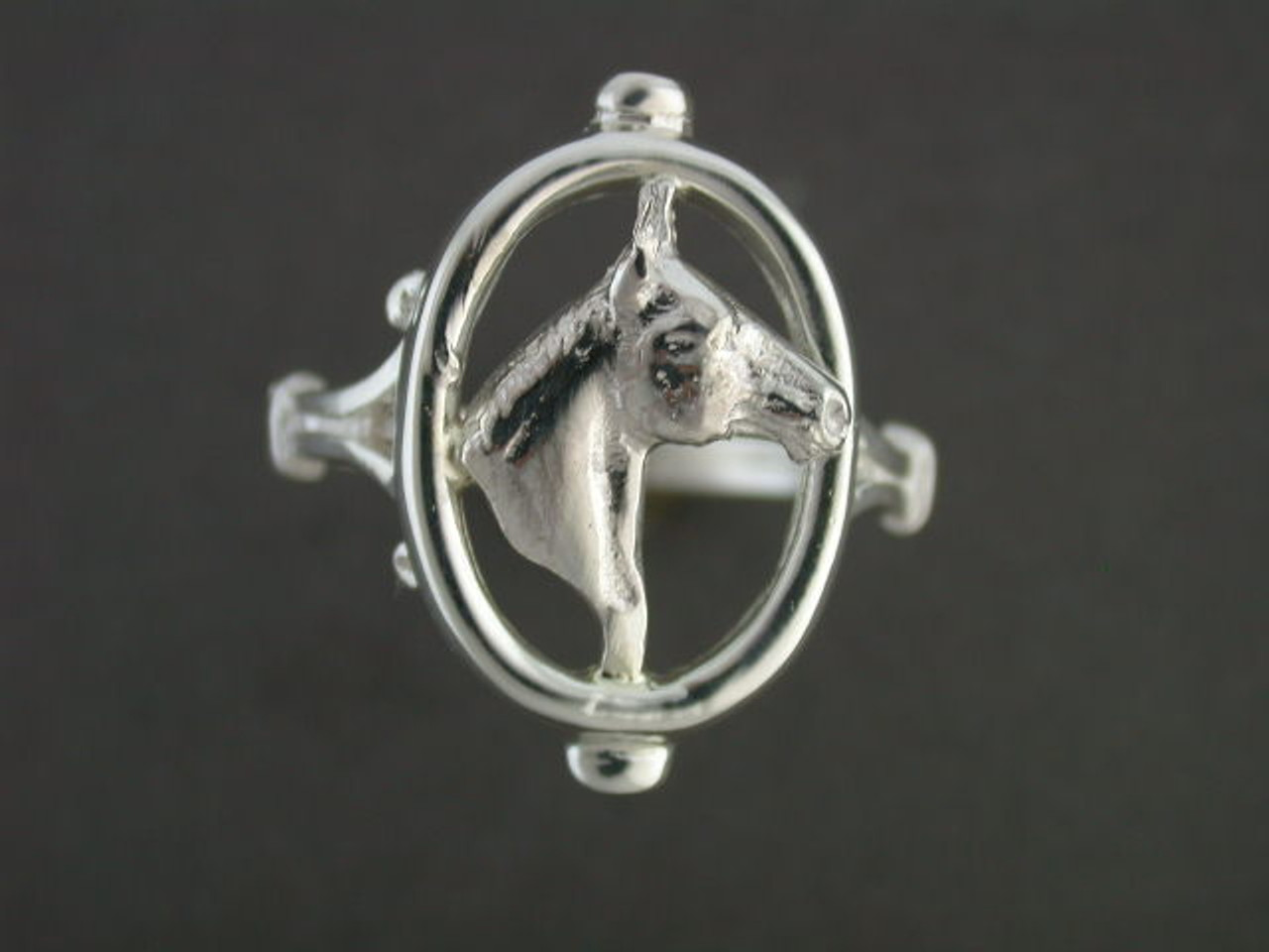 Ring Y Oval With Quarter Horse Silver