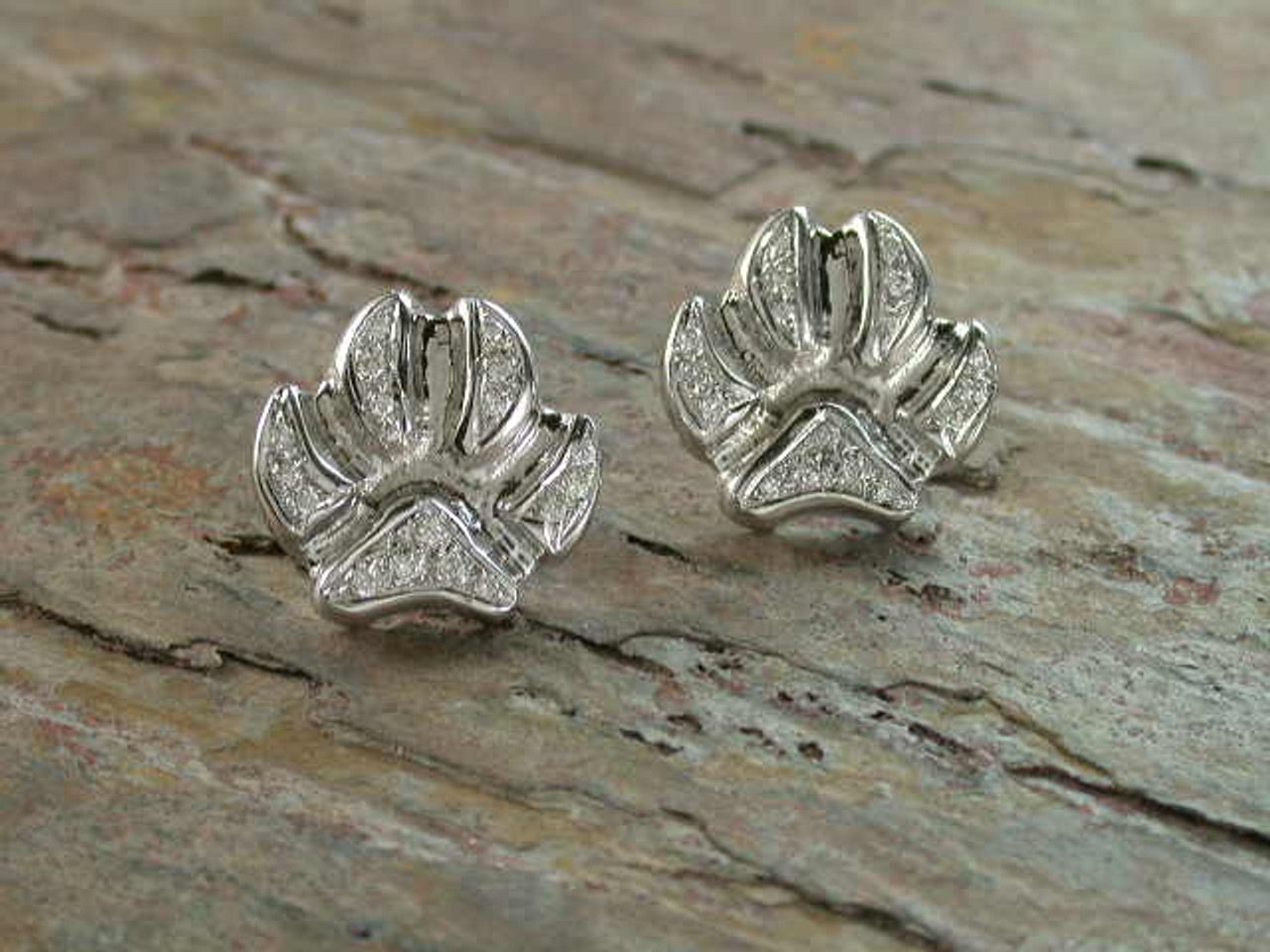 Paw Earring Lrg White Diamond