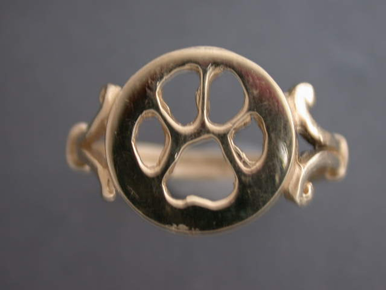 Paw Ring Print Cutout