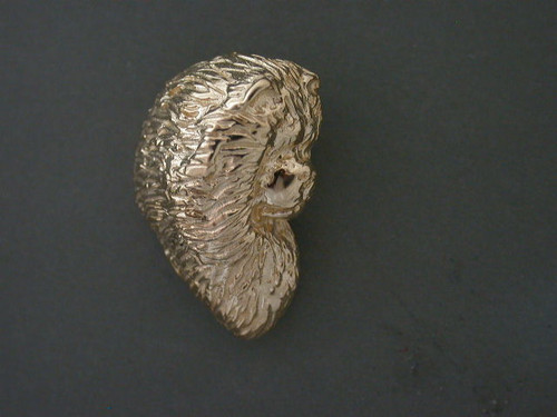 Chow Chow Head Side View Med R Pendant