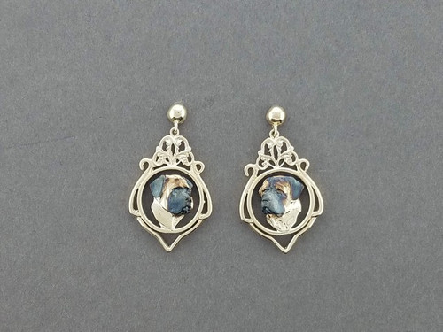 Earrings Antique Circle With English Mastiff