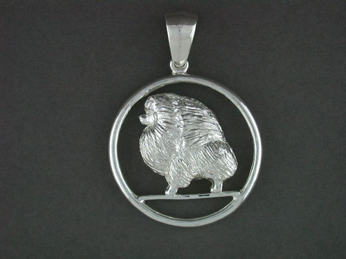 Frame Circle Thick With Bar Pomeranian Pendant