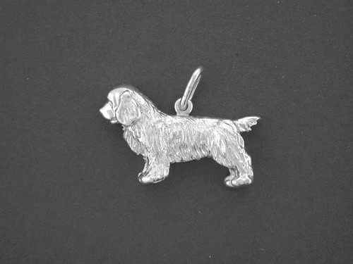 Sussex Spaniel Full Body Med L Pendant