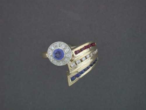 Ring Chev Sapphire Rosette