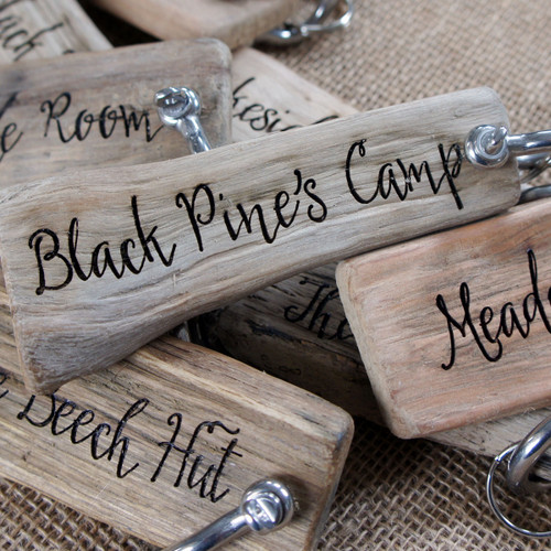 driftwood keyfob for holiday park cabins


carvan site and holiday park driftwood keyfobs