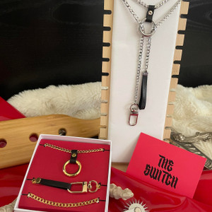 The Switch Necklace Gold