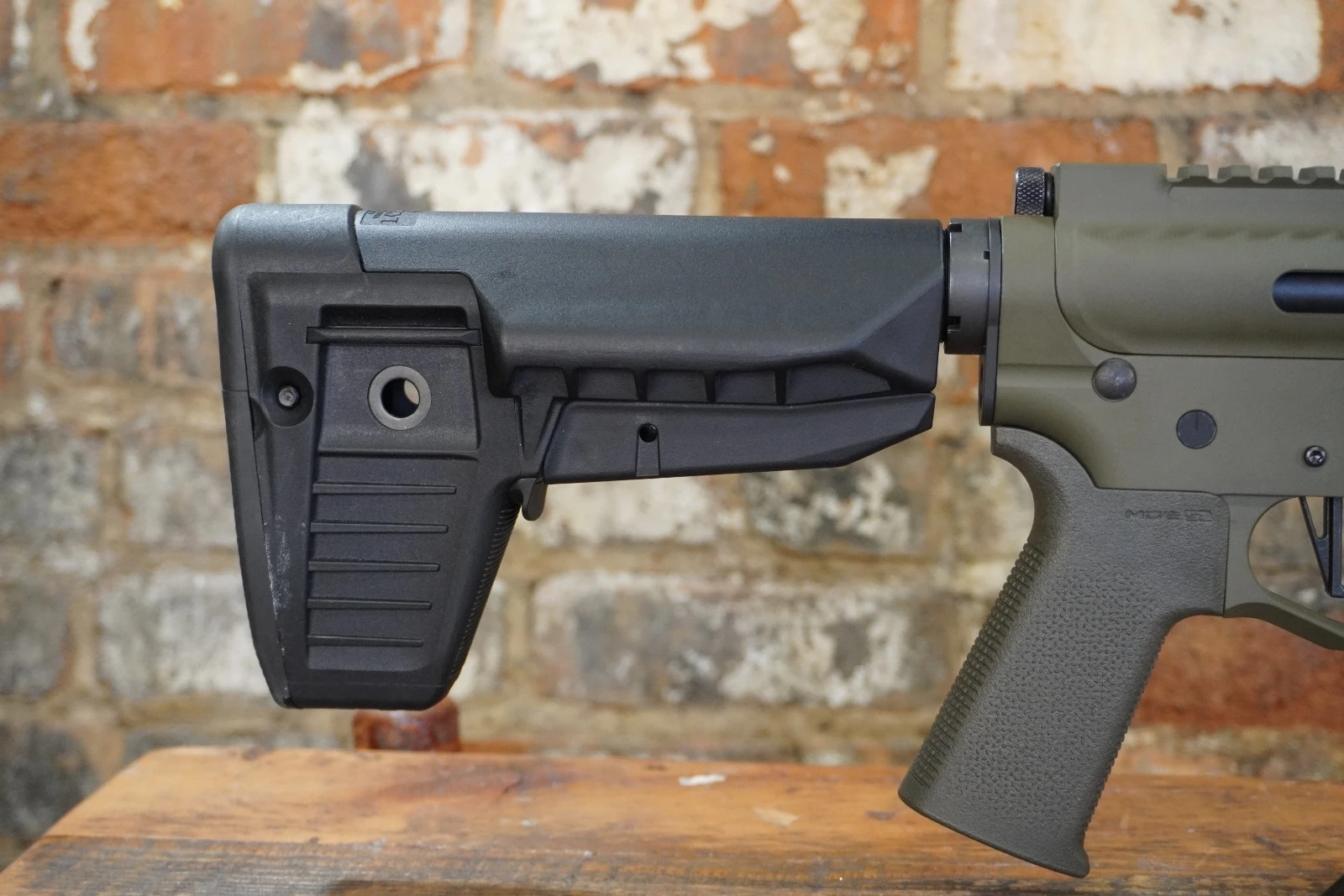 MBZ-15 Multi Cal collapsible stock and pistol grip in OD Green