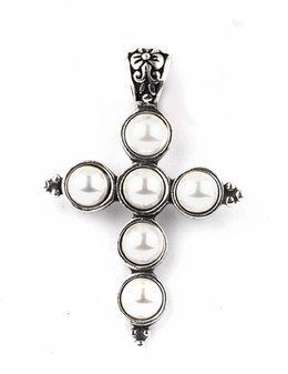 Lustrous White Shell Pearl Cross Enhancer. EN990