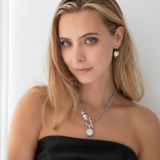 Everyone’s Darling Halo Crystal Pendant. EN2050