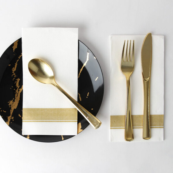 Cloth-Like Dinner Napkins Gold Border